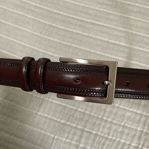 Brown leather belt Johnston & Murphy size 40